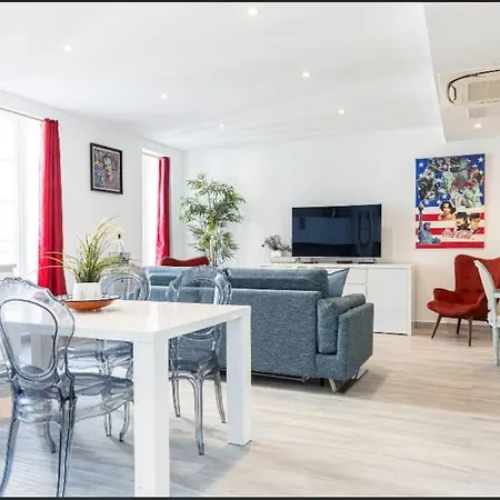 Loft Place Massena Avec Terrasse Niza Exterior foto