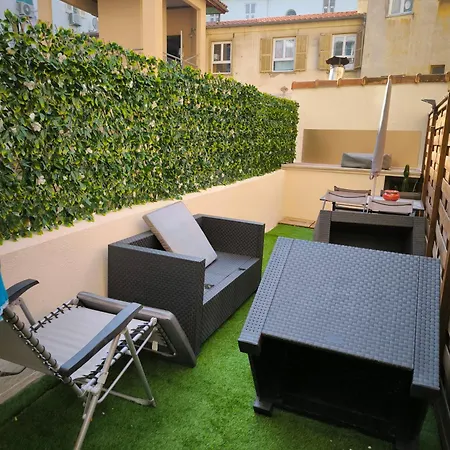 Loft Place Massena Avec Terrasse Niza Exterior foto