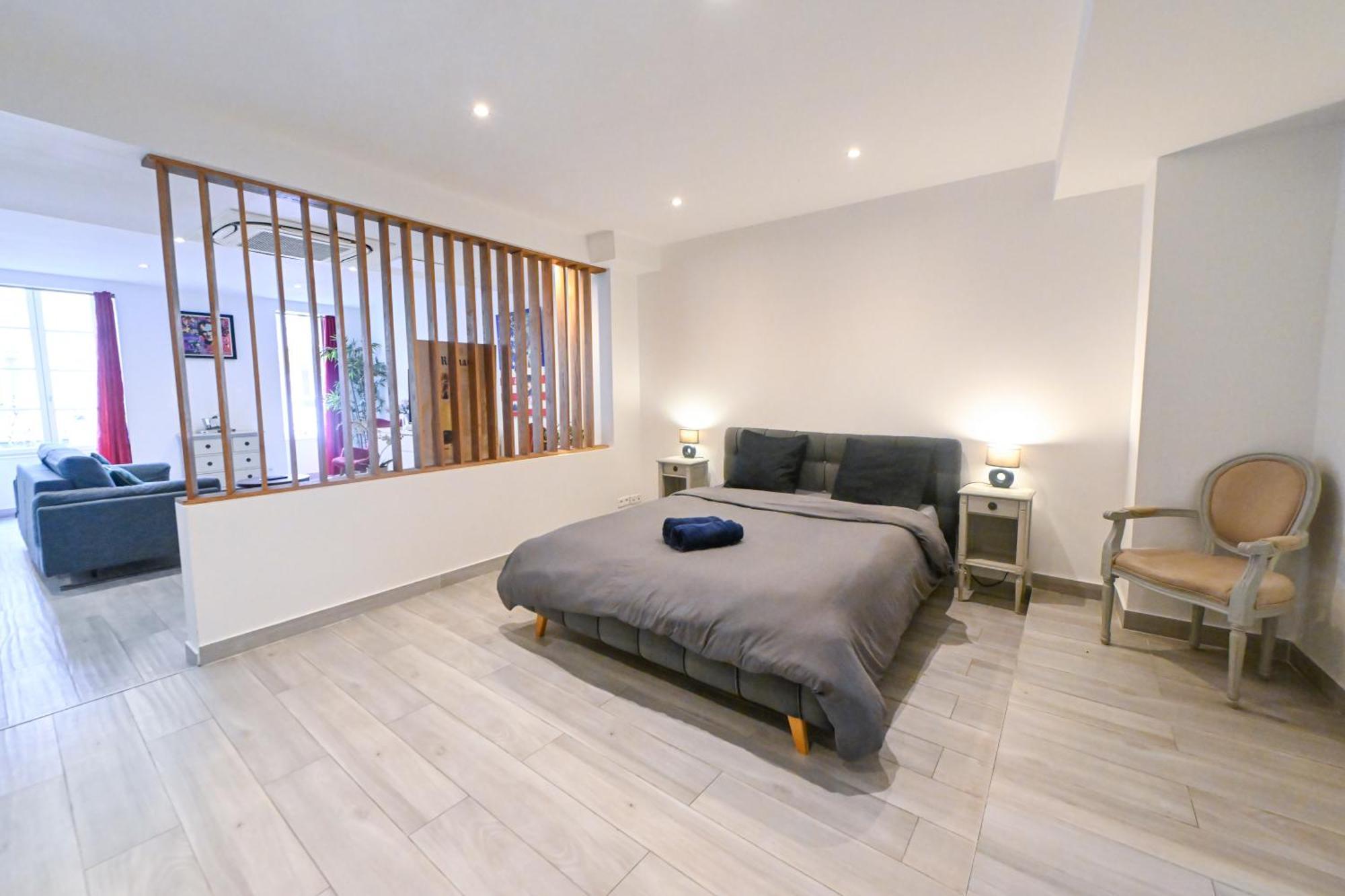 Loft Place Massena Avec Terrasse Nizza